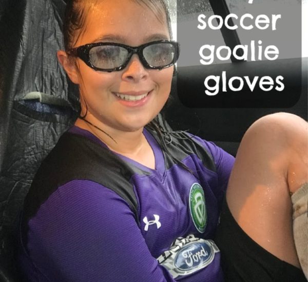 dry soccer goalie gloves