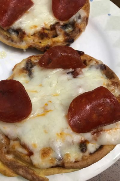 keto chaffle pizza